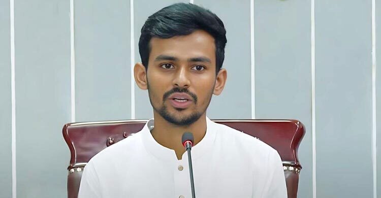 উপদেষ্টা আসিফের বাবার ঠিকাদারি লাইসেন্স বাতিল, চাইলেন ক্ষমা