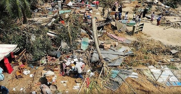 ভয়াল ২৯ এপ্রিল: স্বজন হারানোদের কান্নায় এখনো ভারী হয়ে ওঠে উপকূল