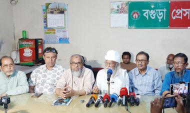 দল হিসেবে আ. লীগ ফ্যাসিস্ট হতে পারে, তবে সবাই খারাপ না,মতবিনিময় সভায় ফরহাদ মজহার