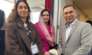 ১৭ বছর পর দেশে ফিরছেন জোবাইদা রহমান