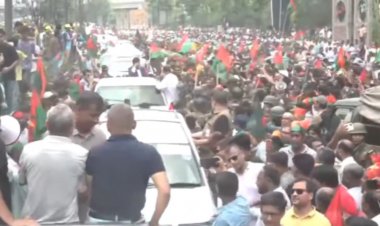 ‘ফিরোজার’ উদ্দেশে খালেদা জিয়া, সড়কে নেতাকর্মীদের উপচে পড়া ভিড়