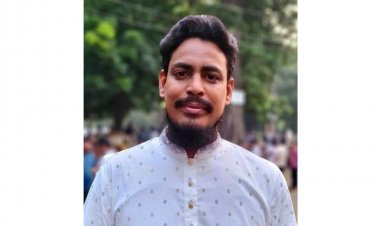 শাপলা চত্বরে নিহতদের শহীদ ঘোষণা করুন