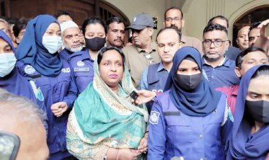  আইভী গ্রেফতার