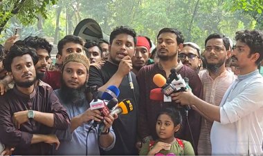 বাদ জুমা বড় জমায়েতের ডাক হাসনাতের