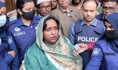 আরও দুই মামলায় গ্রেফতার দেখানো হলো আইভীকে