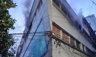 মতিঝিলে ভবনে অগ্নিকাণ্ড