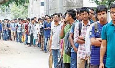 তিন মাসে দেশে বেকারের সংখ্যা বেড়েছে