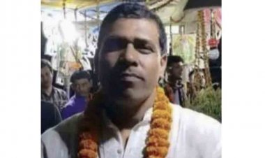 রোগী দেখে ফেরার পথে বাসের ধাক্কায় প্রাণ গেল পল্লী চিকিৎসকের