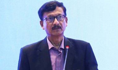 পররাষ্ট্র সচিব নিজেই সরে যেতে চান: উপদেষ্টা