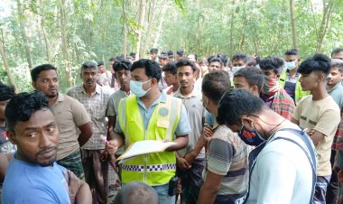 অজ্ঞাতনামা পুরুষের অর্ধগলিত লাশ উদ্ধার