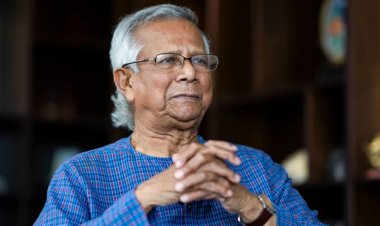 ‘আমরা মৃত্যুভয়ে কাতর নই, ড. ইউনূস শক্তহাতে হাল ধরুন’