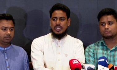 দেশের রাজনীতিতে ১/১১’র আভাস লক্ষ্য করছি: আখতার