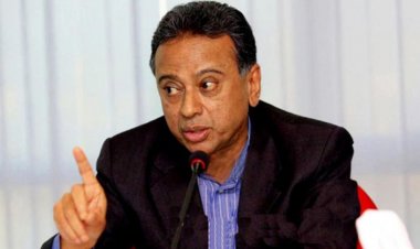 বিনিয়োগকারীরা নির্বাচনের জন্য অপেক্ষা করছে: আমীর খসরু