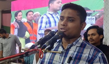 আসিফ-মাহফুজ কোনো দলের নয়, গণঅভ্যুত্থানের প্রতিনিধি : হাসনাত