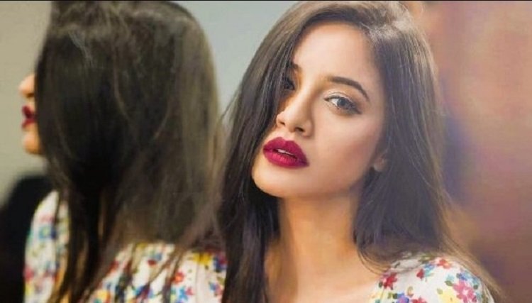 ওড়না-হিজাব পরে ঠিকমতো খেলা যায়না: তিশা