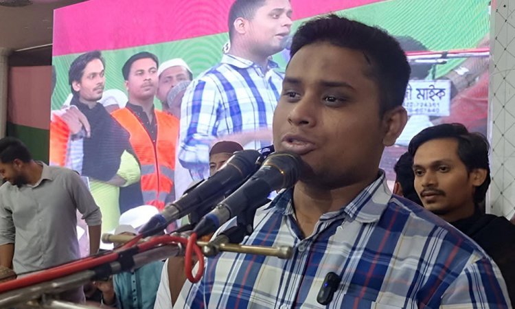 আসিফ-মাহফুজ কোনো দলের নয়, গণঅভ্যুত্থানের প্রতিনিধি : হাসনাত